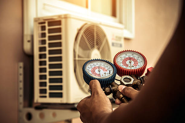 Professional Hvac technician working in Mission, SD